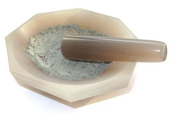 研磨后的粉末样品 http://www.wxcxfx.com/cxyq/20190617112806-FgKowhuRX0VJ-jqqIxkV_ojP5IRE.jpg