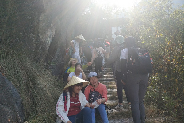 休息一下 /cxyq/20190930134337-FvoANmoY5Xe5VxazkYd9fTuHuumW.jpg