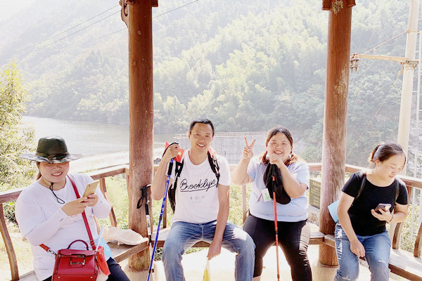 体力差的组 /cxyq/20190930135004-Fgg1740QStYSMccM4fGPSF23oNX2.jpg