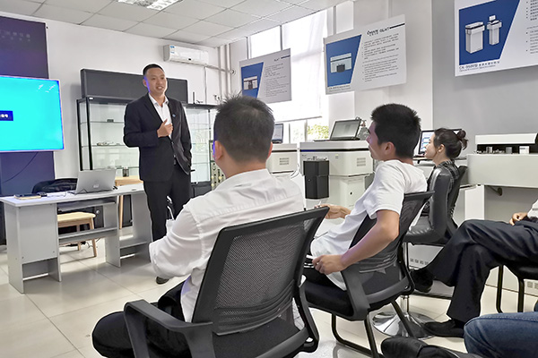 公司為大家分析目前市場形勢 http://www.wxcxfx.com/cxyq/20200508113112-FrXavc3hj1BjjB1yeXYwK_JCwU_3.jpg